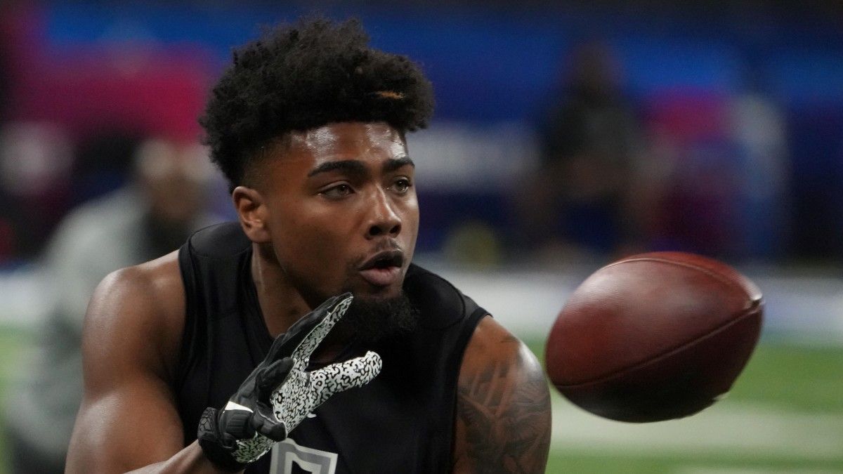 SI.com Mock Draft: Early QBs Push Treylon Burks, Boye Mafe to Packers - Sports Illustrated Green Bay Packers News, Analysis and More - Vimarsana News