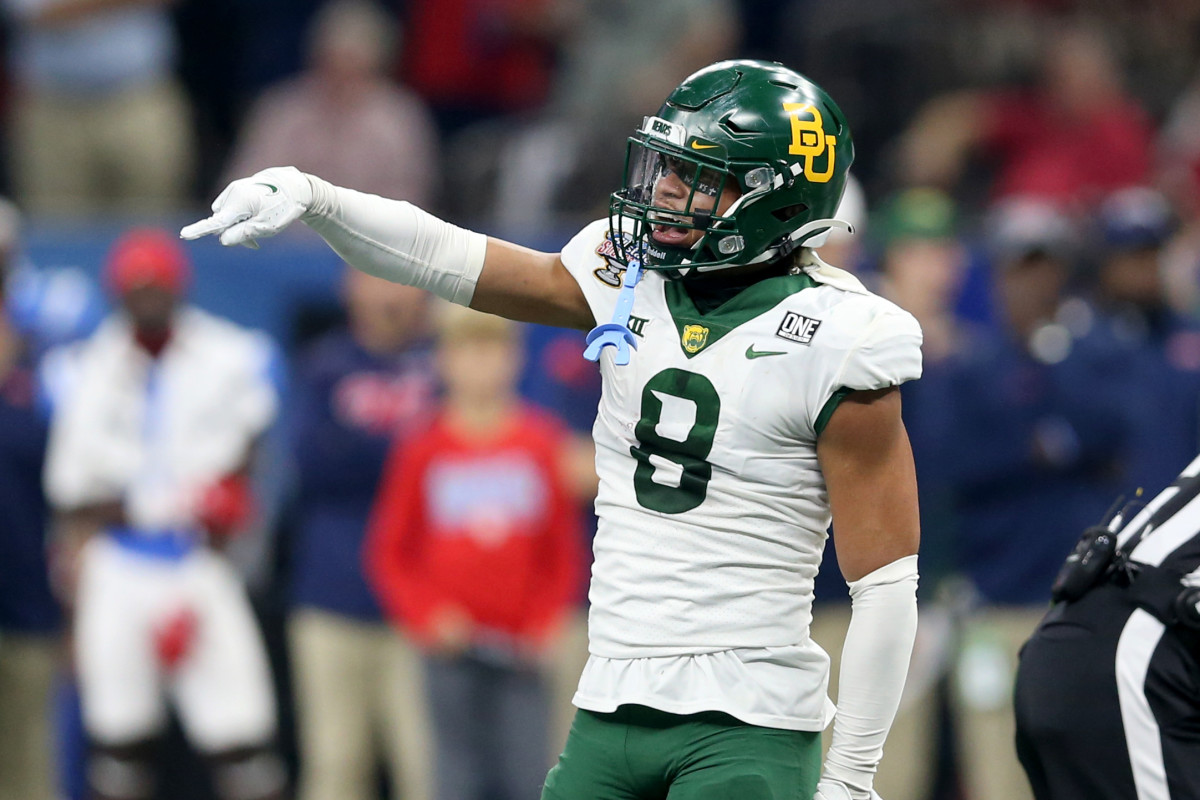 Jan 1, 2022; New Orleans, LA, USA; Baylor Bears safety Jalen Pitre (8) gestures after a play against the Mississippi Rebels in the second quarter of the 2022 Sugar Bowl at the Caesars Superdome.