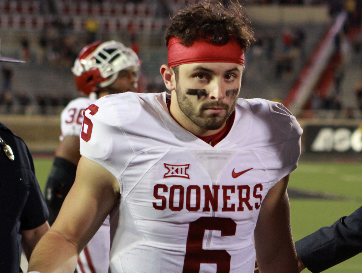 Men's Oklahoma Sooners #6 Baker Mayfield White Player Pictorial