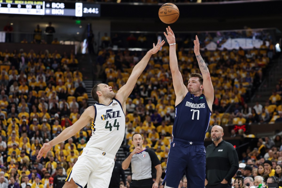 Doncic, Mavs top Jazz 114-100 for inside track to home court - The San  Diego Union-Tribune