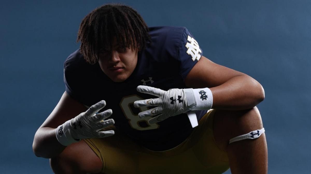 Devan Houstan Commits To Notre Dame - Vimarsana News