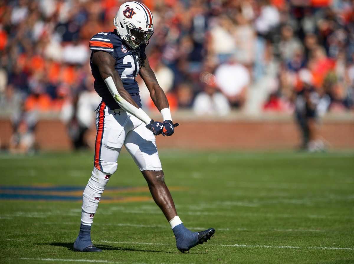 Former Auburn Safety Smoke Monday Chimes In On How To Fix The Auburn 
