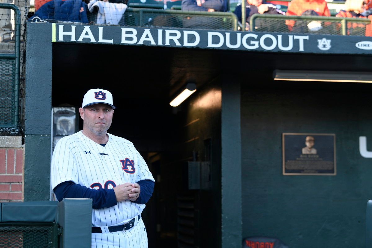 Auburn baseball coach Butch Thompson