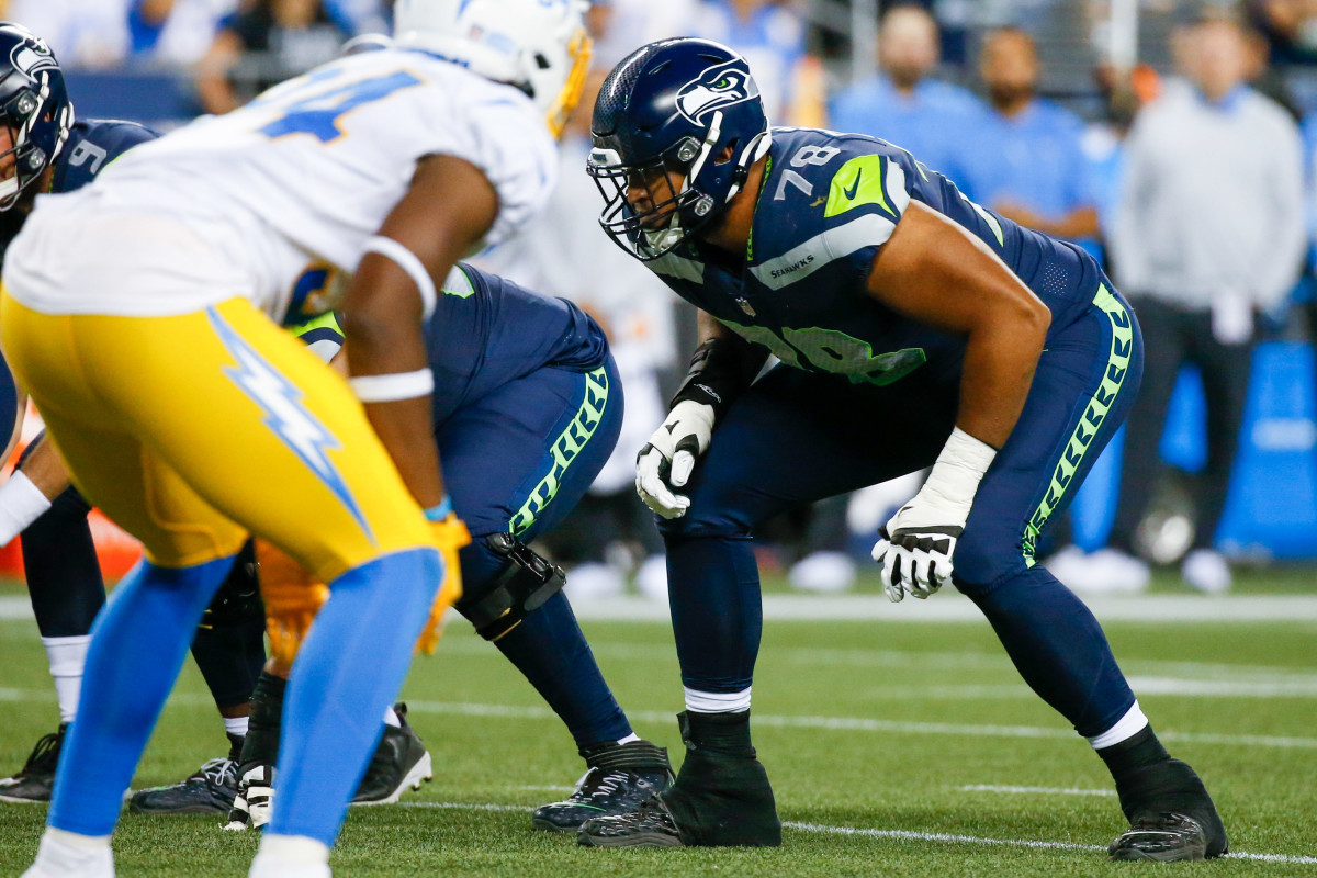 NFL: Los Angeles Chargers at Seattle Seahawks Aug 28, 2021; Seattle, Washington, USA; Seattle Seahawks offensive tackle Stone Forsythe (78) waits for a snap against the Los Angeles Chargers during the third quarter at Lumen Field.