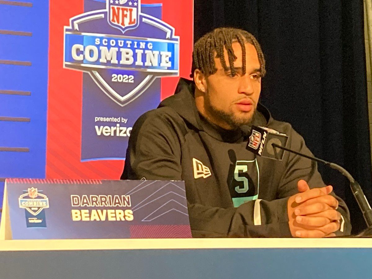 University of Cincinnati linebacker Darrian Beavers at 2022 NFL Scouting Combine