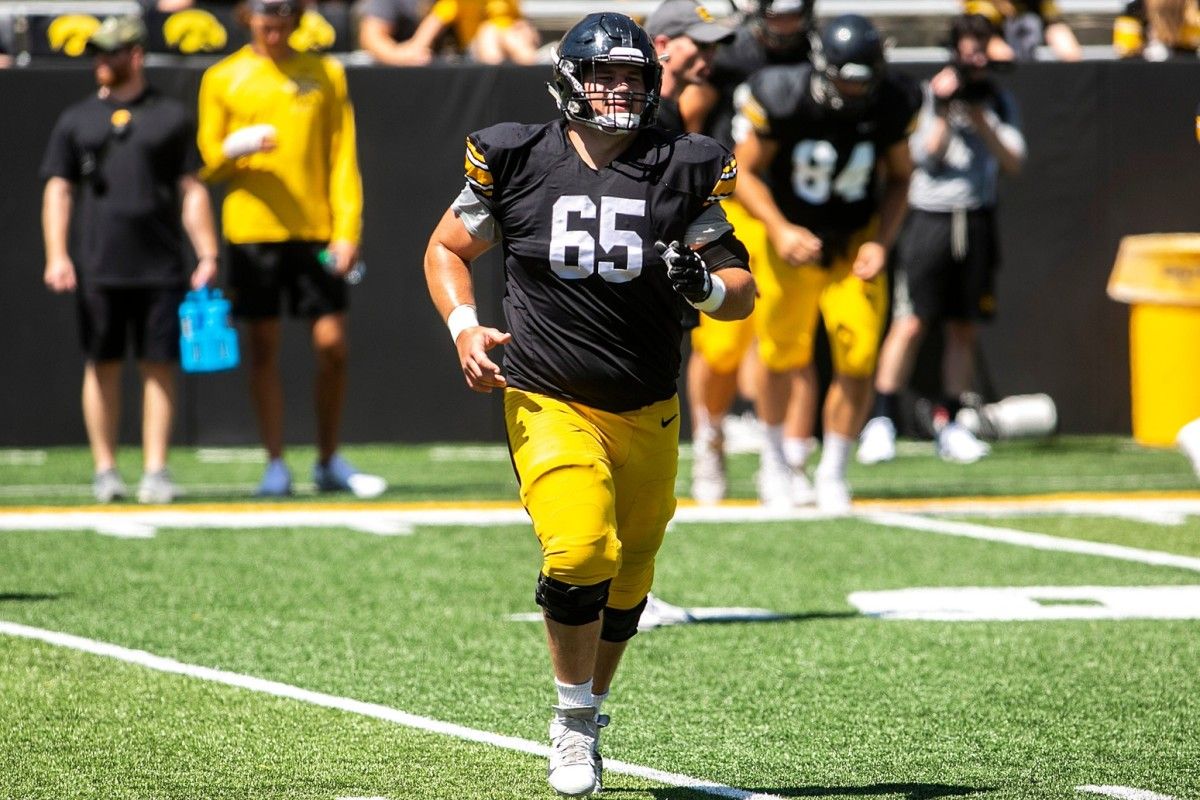 Tyler Linderbaum