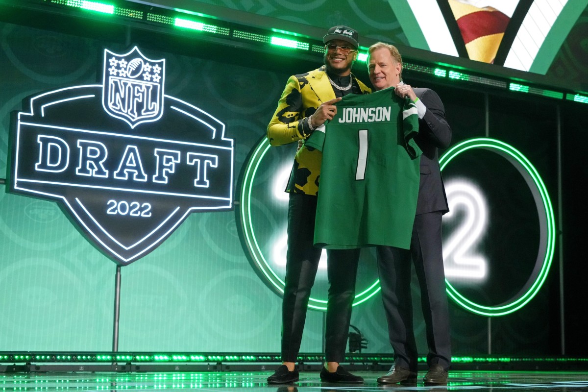 New York Jets EDGE Jermaine Johnson gets picked at 2022 NFL draft