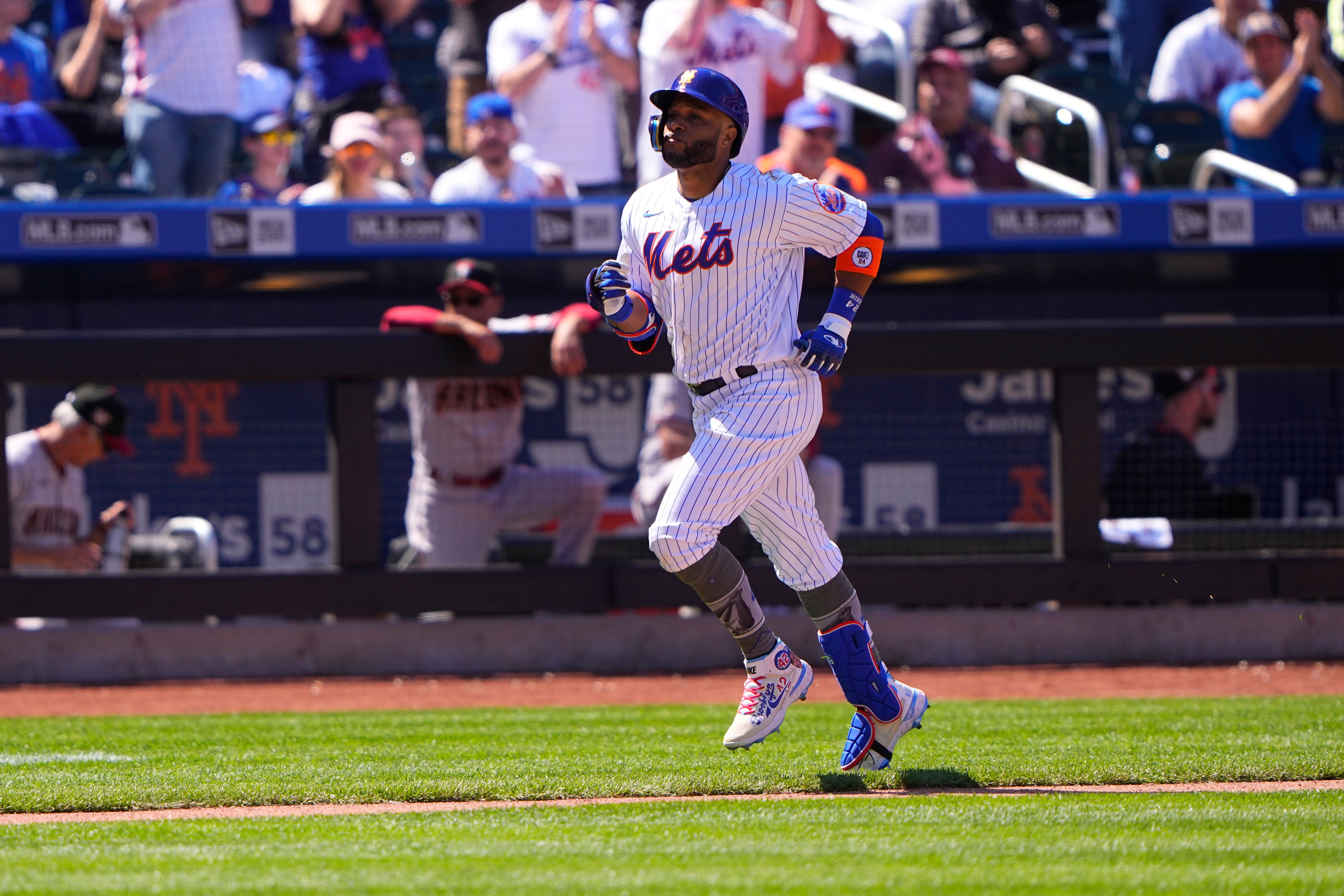 Why Robinson Canó's Roster Spot With Mets Could Be Safe - For Now - Vimarsana News