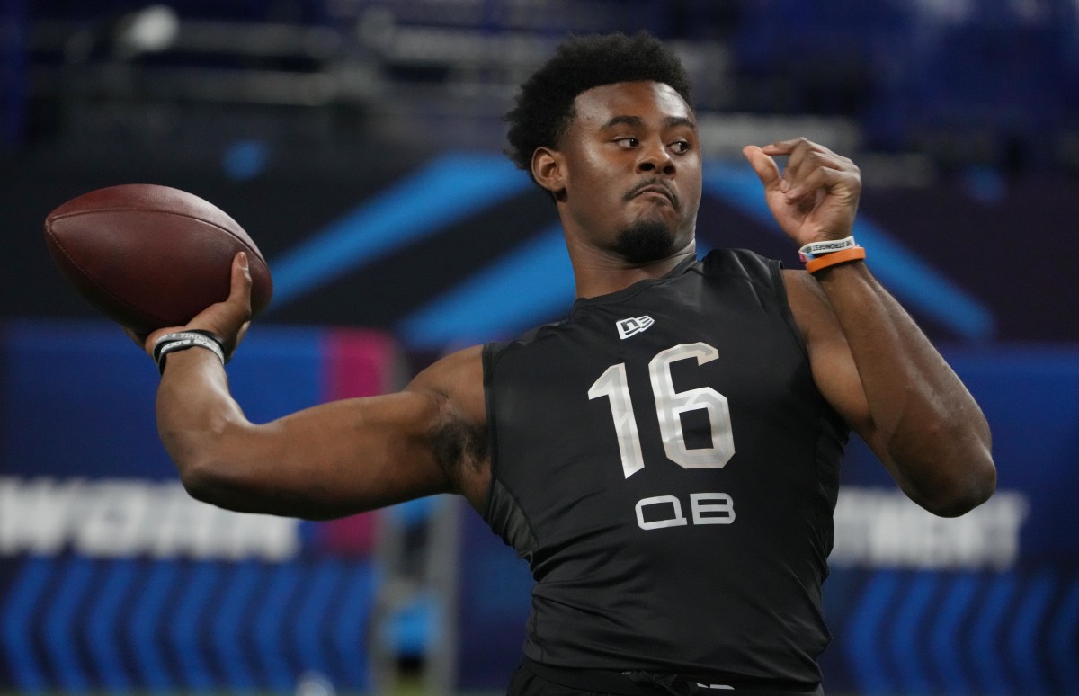 Tampa Bay pegged as potential home for dynamic QB prospect Tampa Bay
