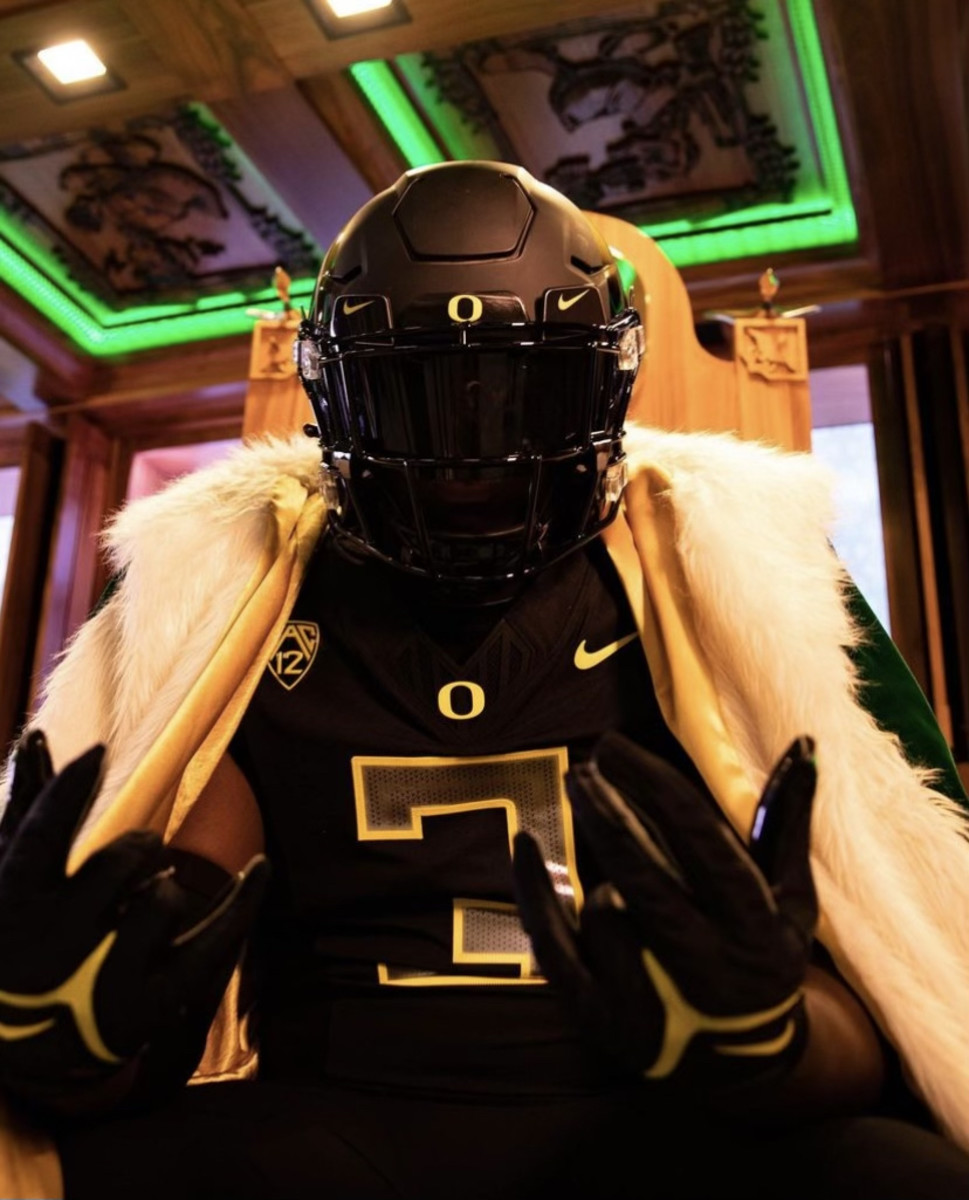 David Hicks poses on the throne during a visit to Oregon.