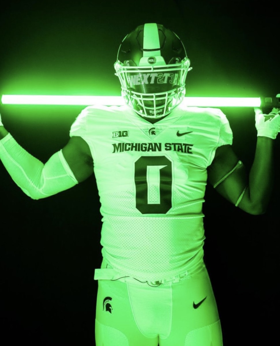 2023 Texas Defensive Line Recruit David Hicks Recaps Oregon Football