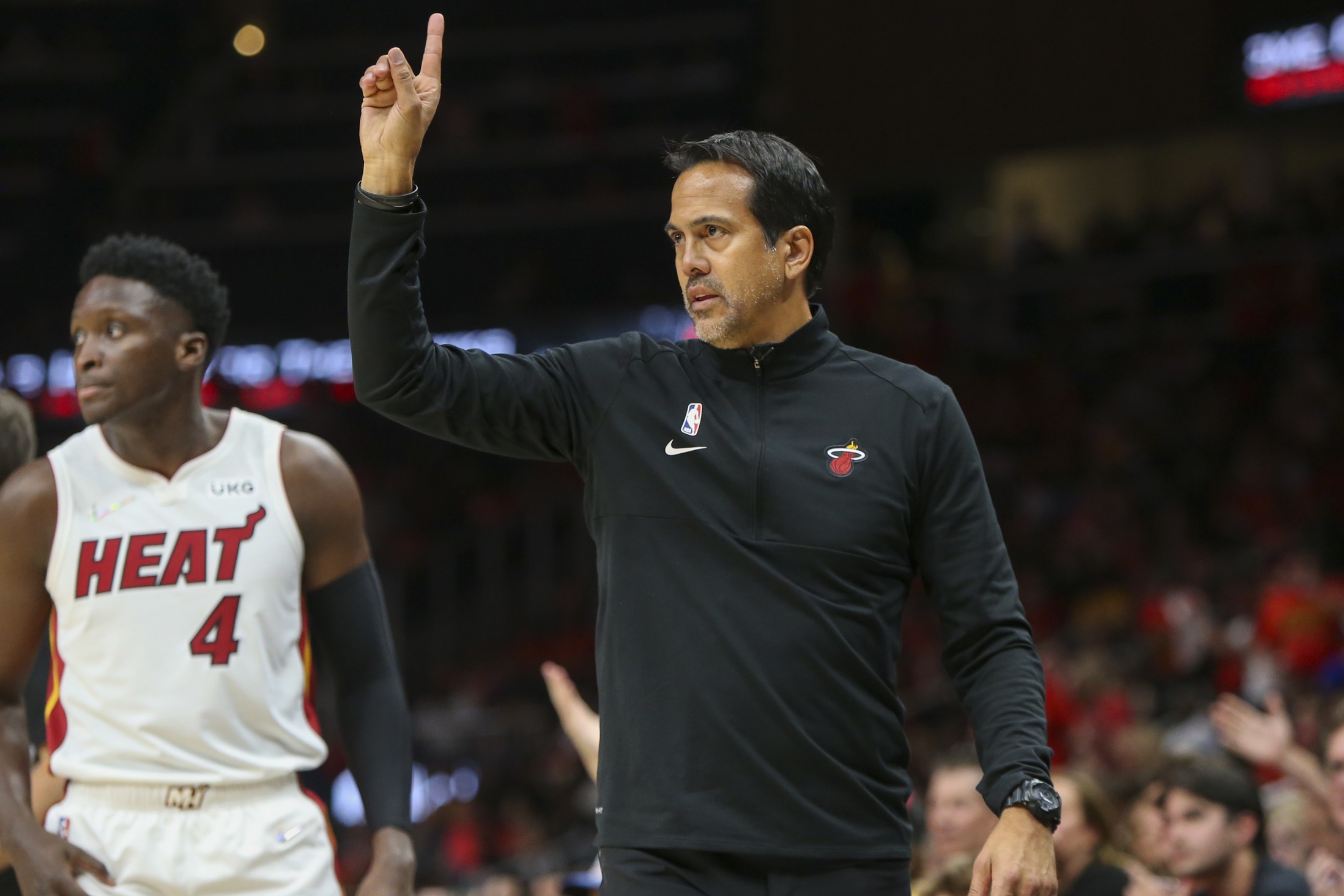 Miami Heat Have To Avoid Outside Noise The First Two Games Against Sixers