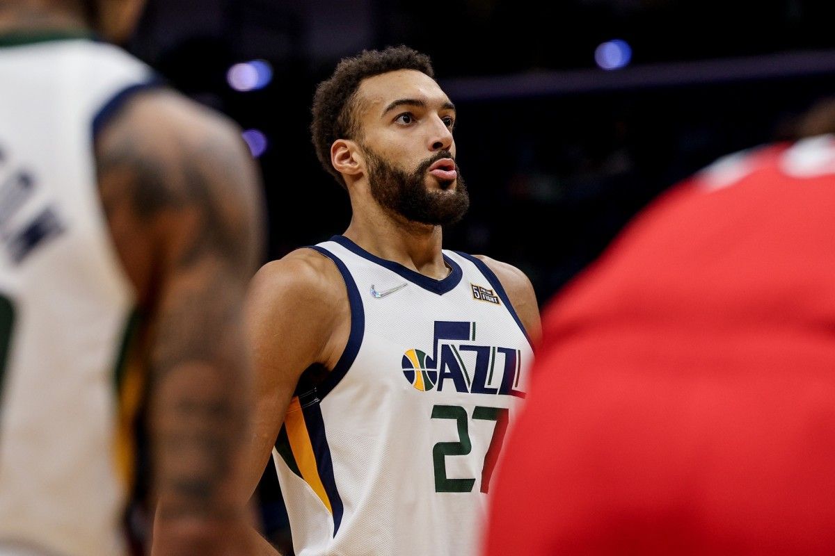 Rumor Mill: Utah Jazz Center Rudy Gobert Could be Dealt to Atlanta Hawks for Draft Pick & Players - Vimarsana News