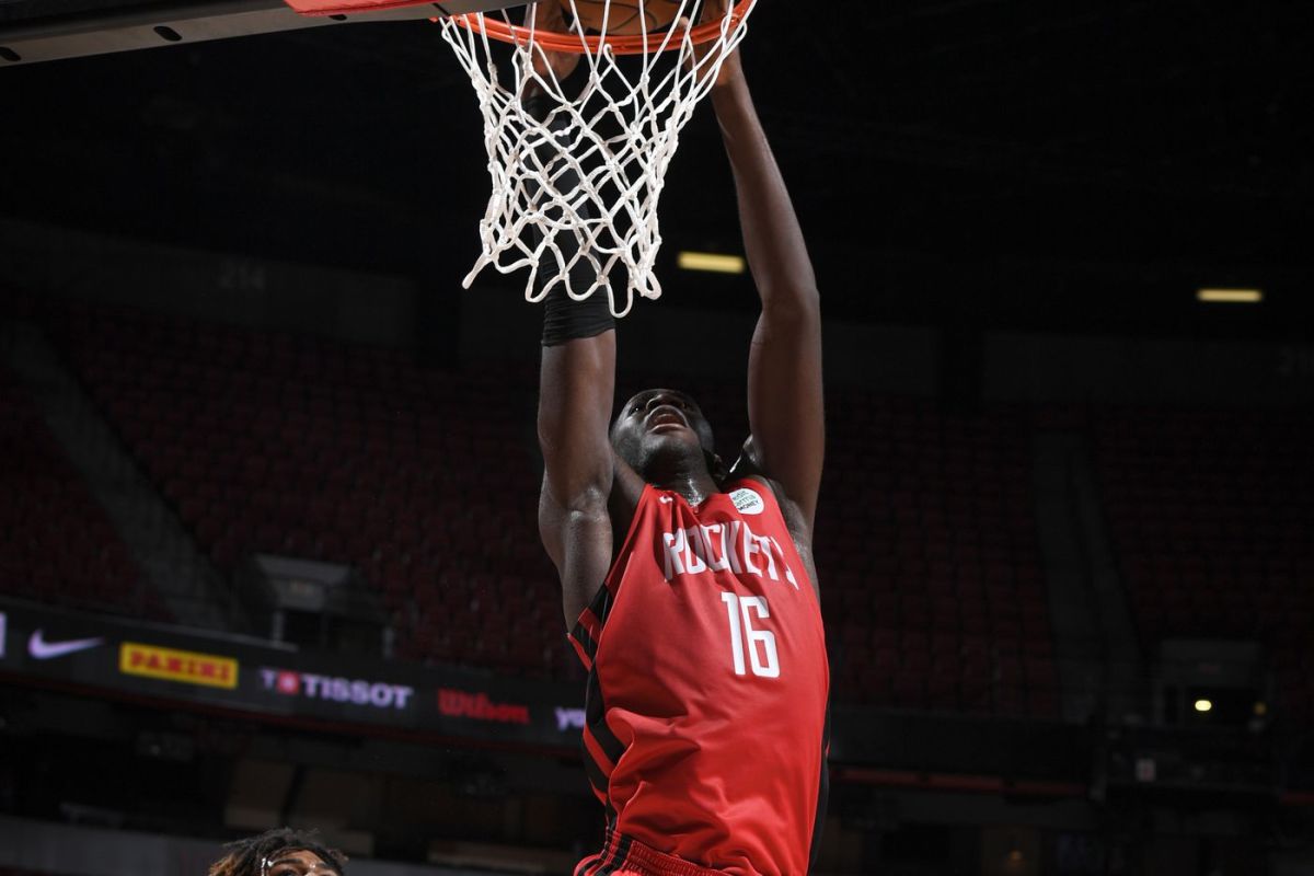 Rapor: Houston Rockets’tan Osman Garuba, İspanya adına EuroBasket oynayacak