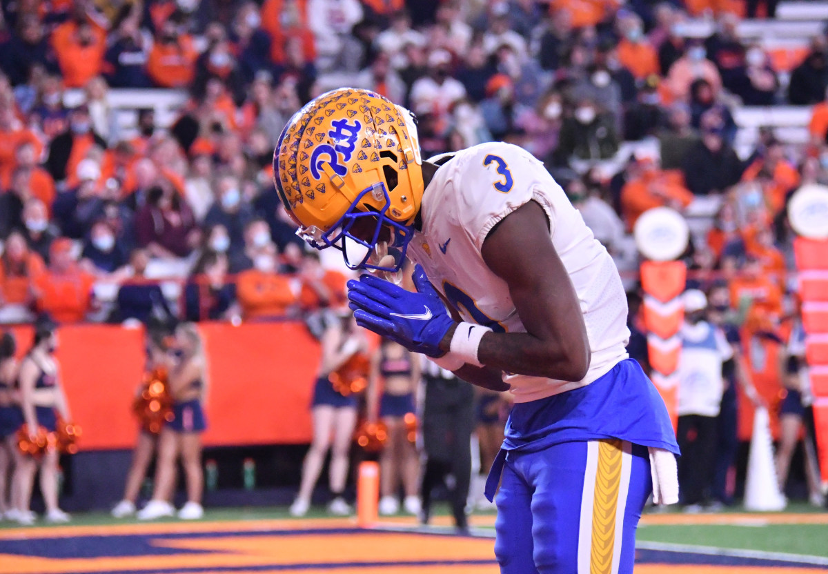 Pittsburgh Panthers wide receiver Jordan Addison (3) bows in the end zone after scoring a touchdown against the Syracuse Orange in the third quarter at the Carrier Dome.
