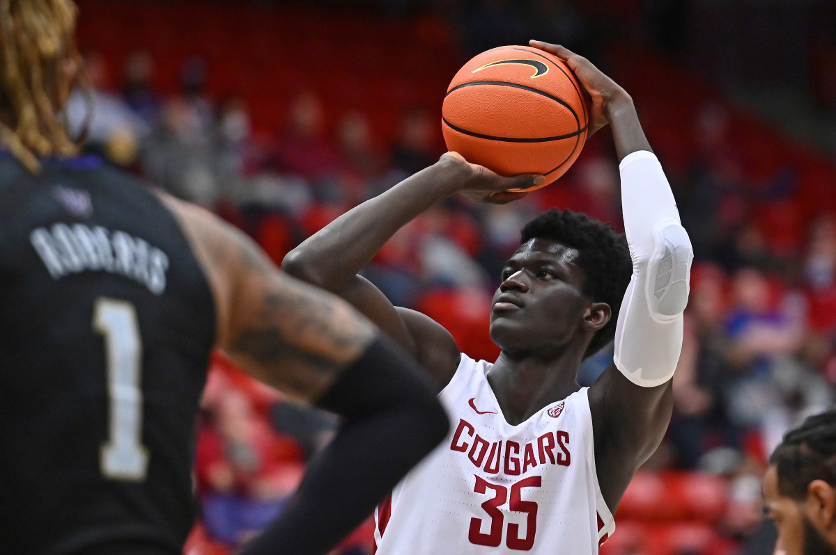 Washington State Cougars forward Mouhamed Gueye (35) shoots a free throw against the Washington Huskies in the first half at Friel Court at Beasley Coliseum.