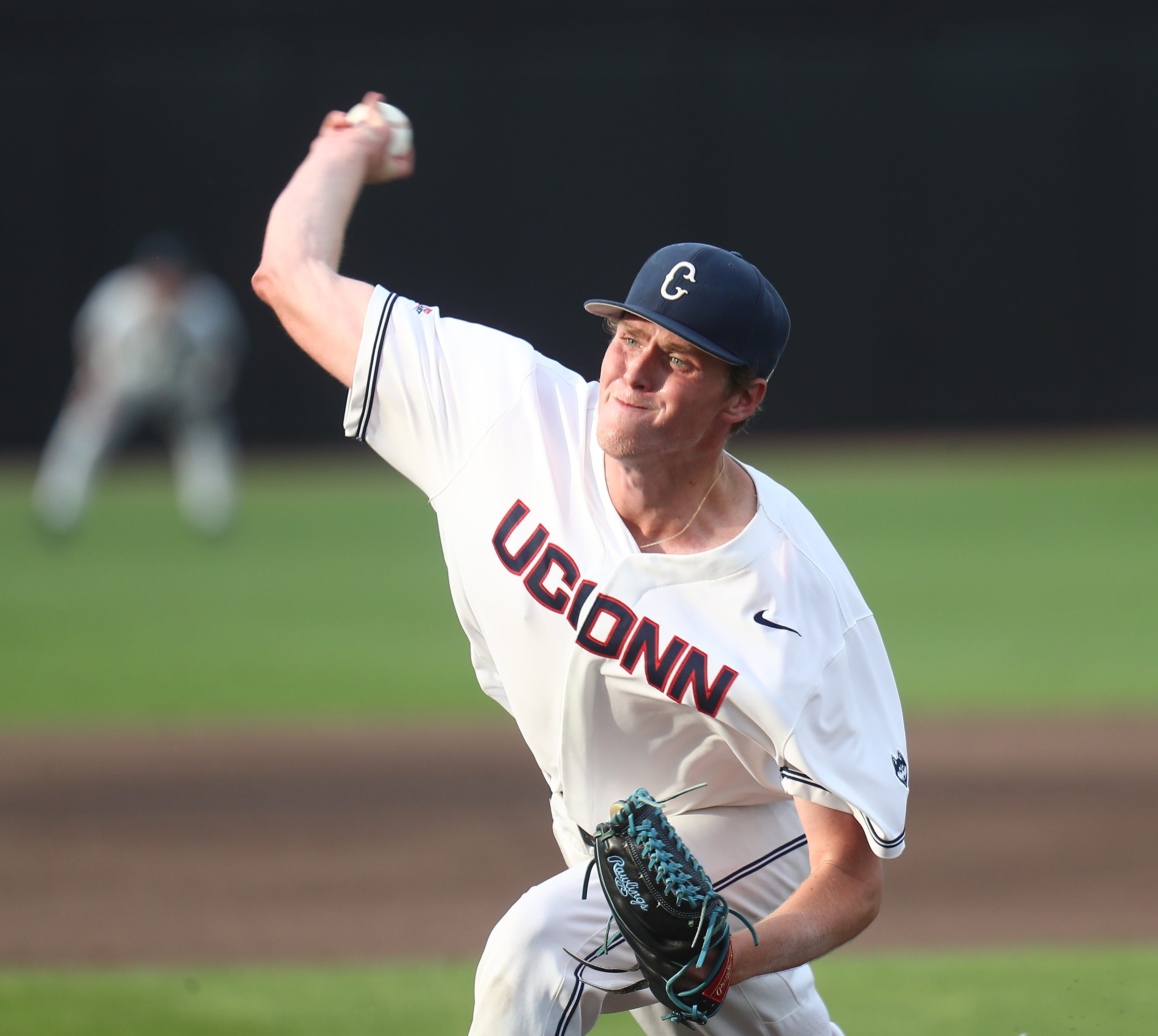 Cruise Control: UConn's Austin Peterson Possesses a Repertoire Uncommon in an Ace - Vimarsana News