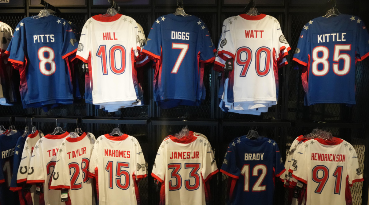 NFLPA Releases List of Top Players By Jersey, Merchandise Sales