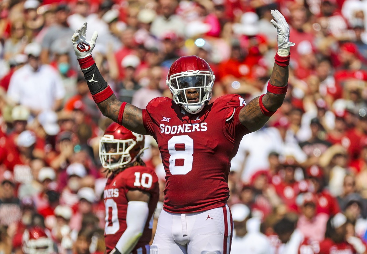 Sep 18, 2021; Norman, Oklahoma, USA; Oklahoma Sooners defensive lineman Perrion Winfrey (8) in action during the game against the Nebraska Cornhuskers at Gaylord Family-Oklahoma Memorial Stadium. Mandatory Credit: Kevin Jairaj-USA TODAY Sports