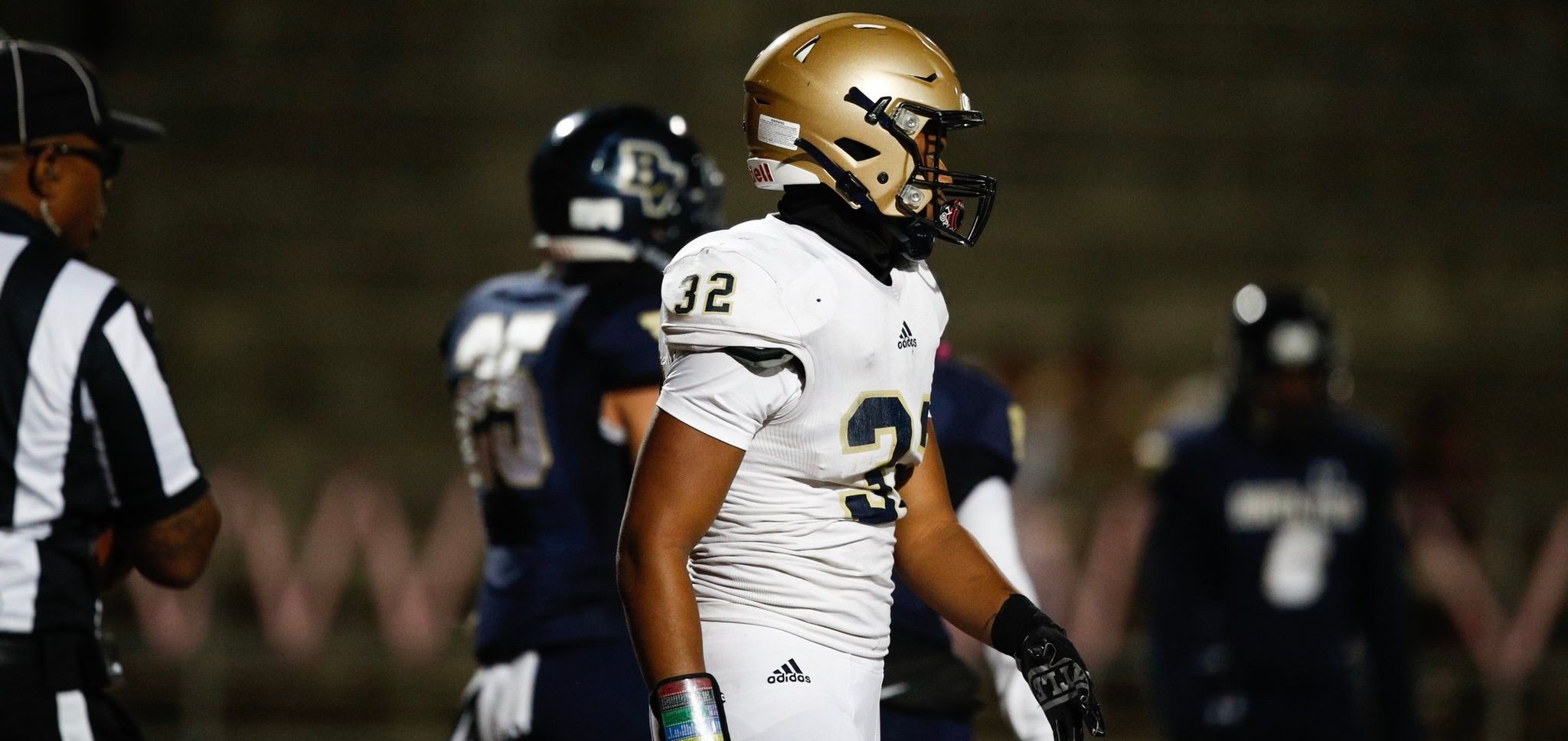Huskies Go Back to Mater Dei Catholic a Third Time with an Offer - Vimarsana News