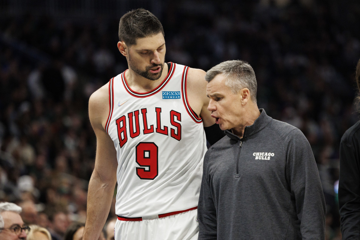 Chicago Bulls center Nikola Vucevic (9) talks with head coach Billy Donovan during the third quarter against the Chicago Bulls during game five of the first round for the 2022 NBA playoffs at Fiserv Forum.