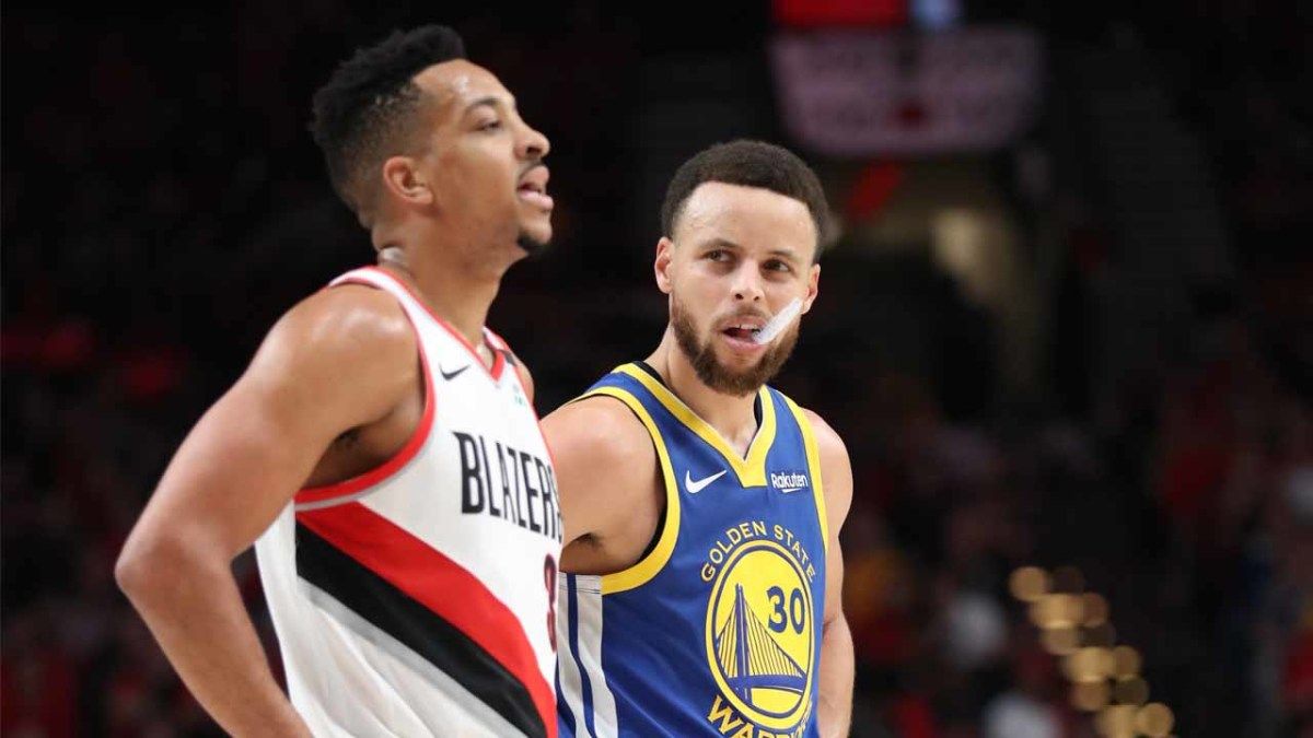 CJ McCollum Trolls Steph Curry Amidst Blowout Loss - Vimarsana News