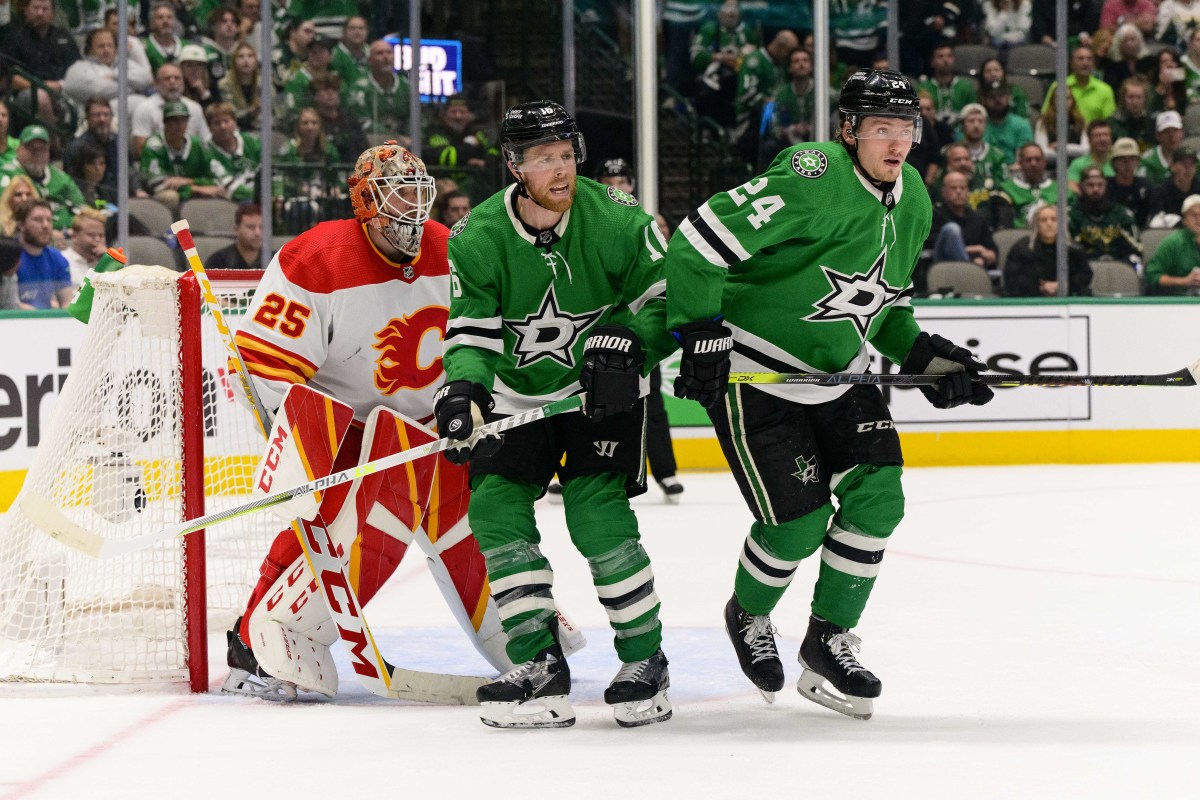 Stars at Flames Game 5 Live Stream: Watch NHL Online Free thumbnail