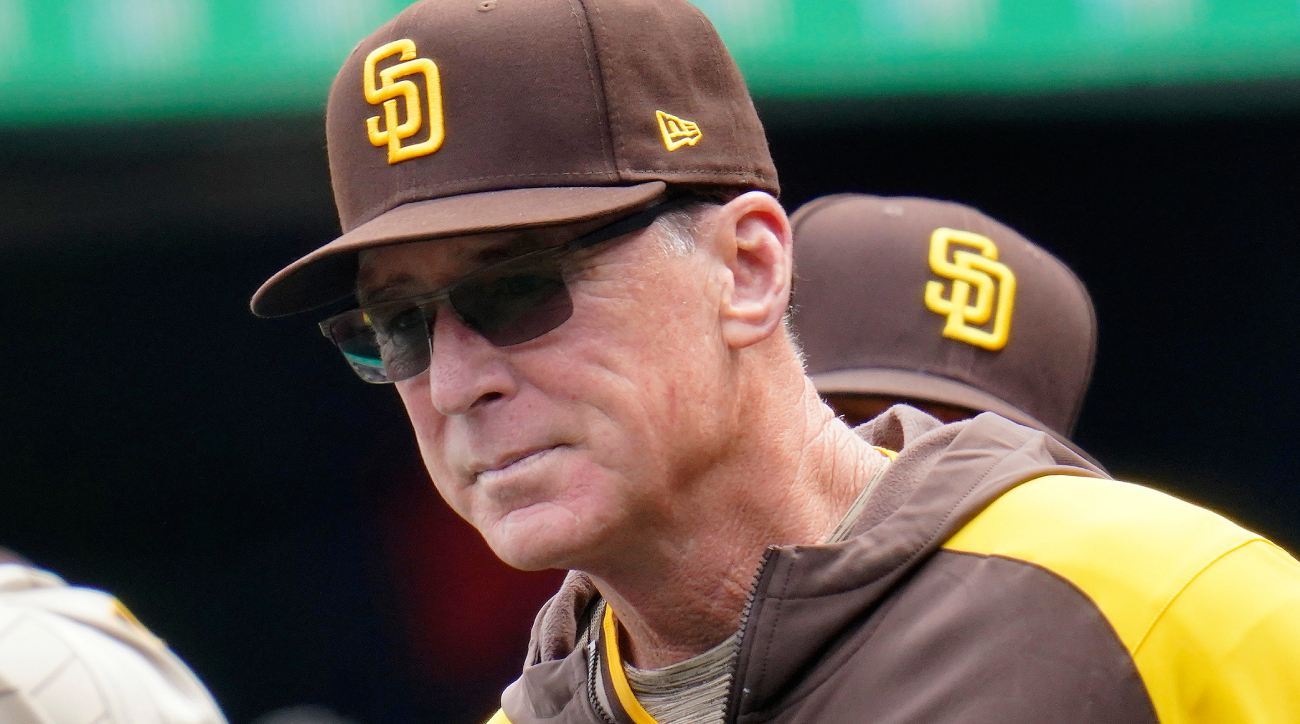 Padres grant Giants permission to interview Bob Melvin for managerial job,  AP source says