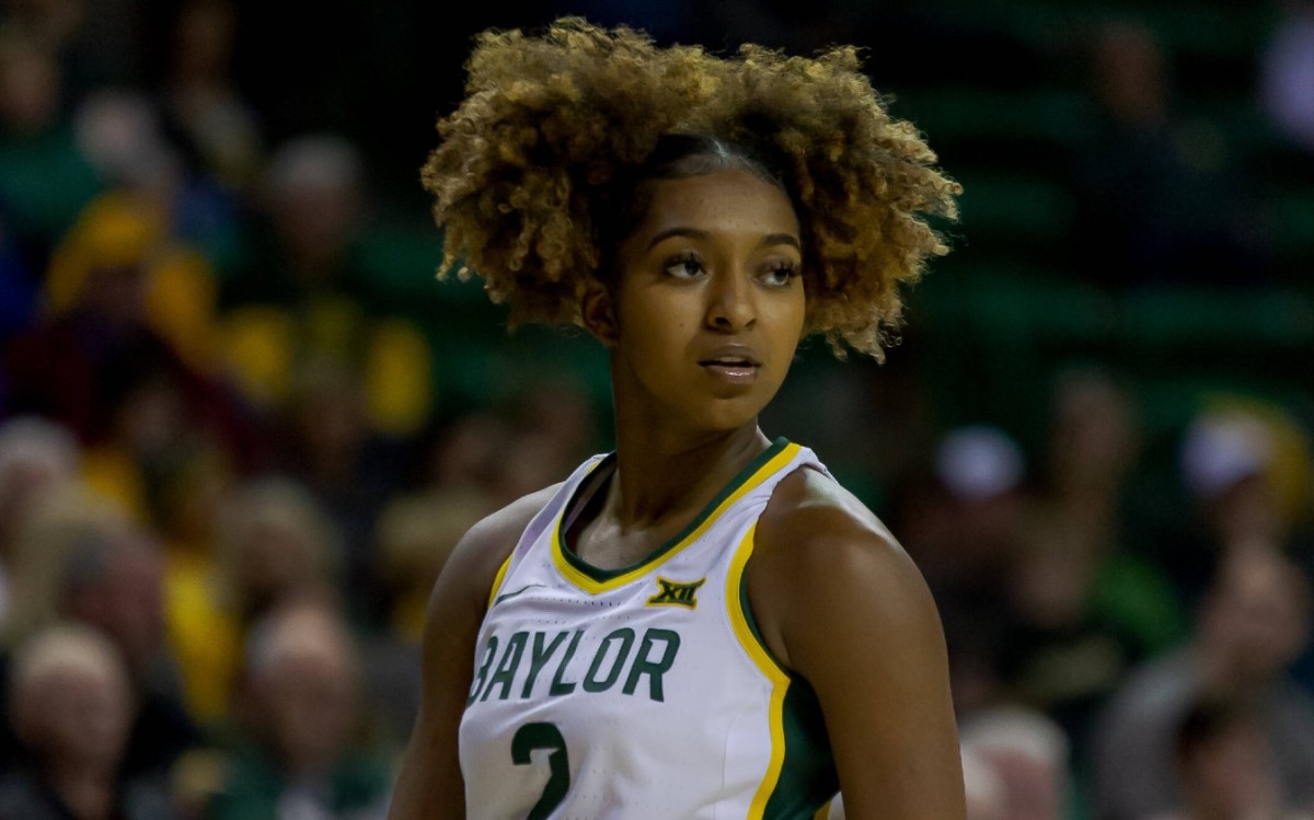 WNBA Shooting Guard DiDi Richards On Being in 2022 SI Swimsuit Issue: ‘I Just Screamed’ - Sports