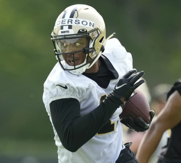 Dee Anderson Signs With USFL's Tampa Bay Bandits HBCU Legends