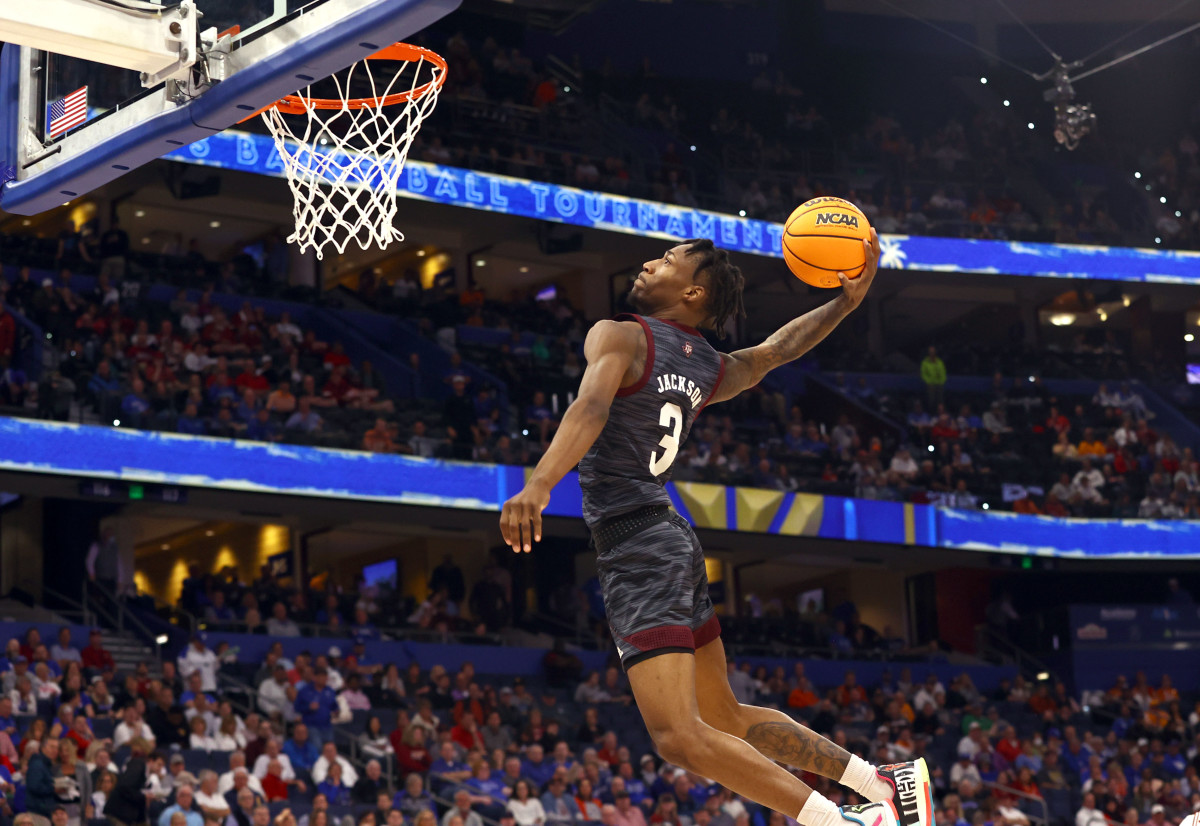 Former Texas A&M Aggies Men's Basketball Star Quenton Jackson Signs NBA