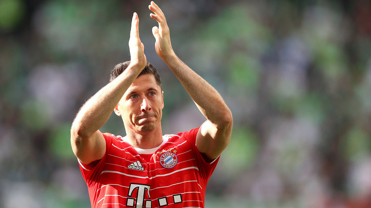 Robert Lewandowski transfer: Bayern star, club make stances known - Sports  Illustrated