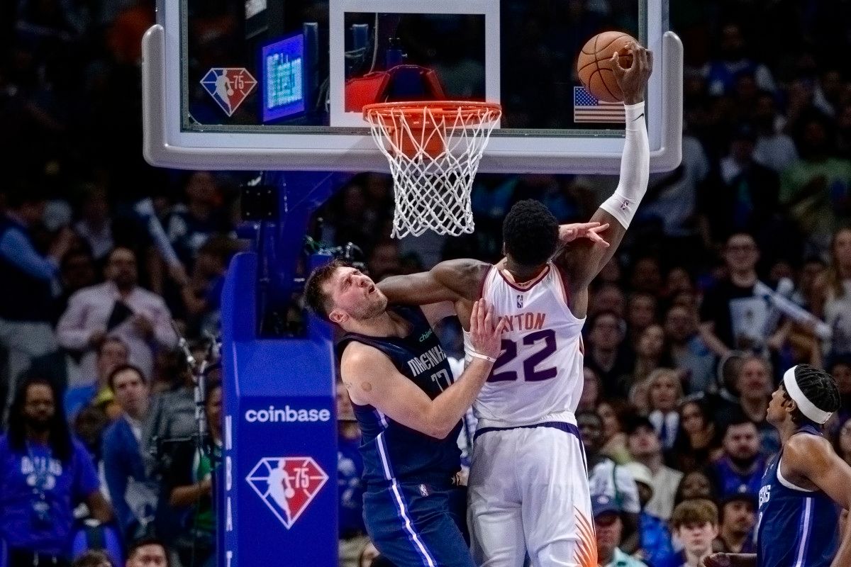 Deandre Ayton