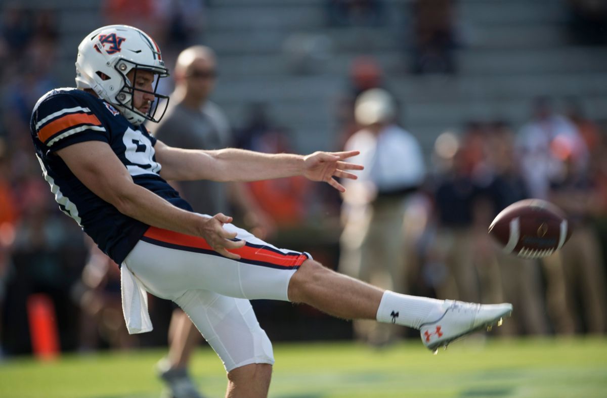Auburn punter Arryn Siposs (90) punts the ball during the A-Day spring practice gameat Jordan-Hare Stadium in Auburn, Ala., on Saturday, April 13, 2019. Jc Auburnday 31