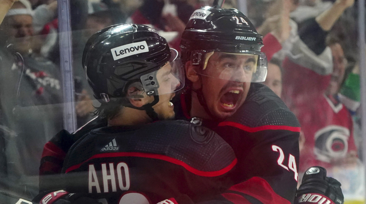 Cole’s OT Goal Lifts Hurricanes Past Rangers for Game 1 Win
