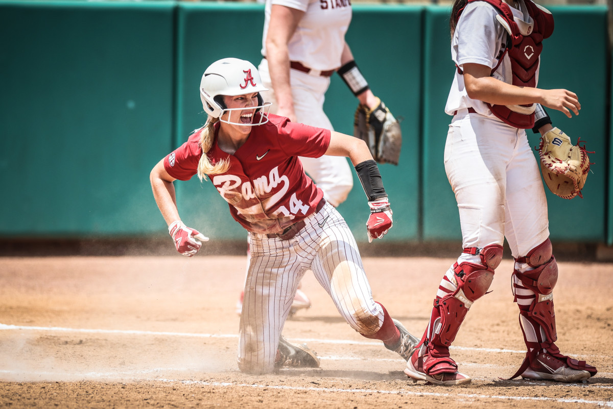 Ally Shipman scores to take the lead against Stanford