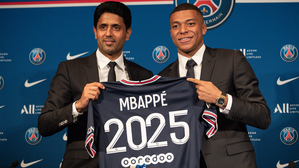 PSG's Mbappe unfazed by transfer speculation
