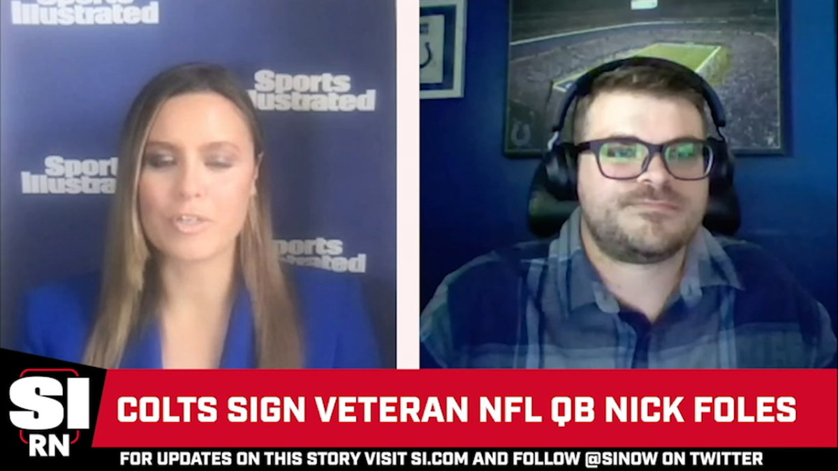 Colts Sign Veteran NFL QB Nick Foles 