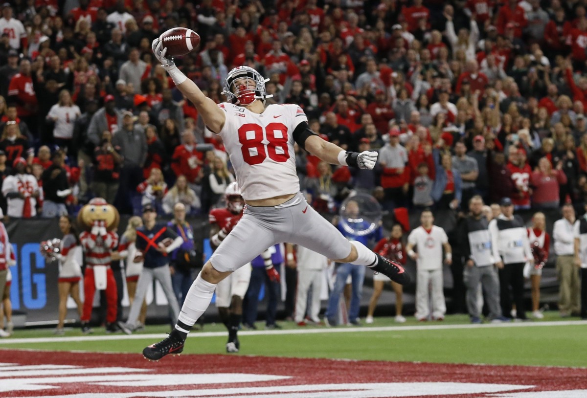 Ohio State TE Jeremy Ruckert makes one-handed catch