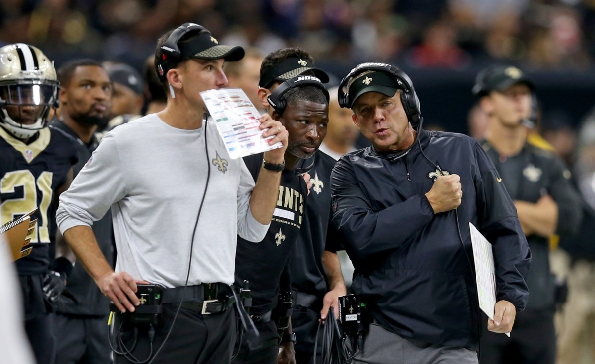 Sep 17, 2017; New Orleans Saints defensive coordinator Dennis Allen and head coach Sean Payton against the New England Patriots. Mandatory Credit: Chuck Cook-USA TODAY