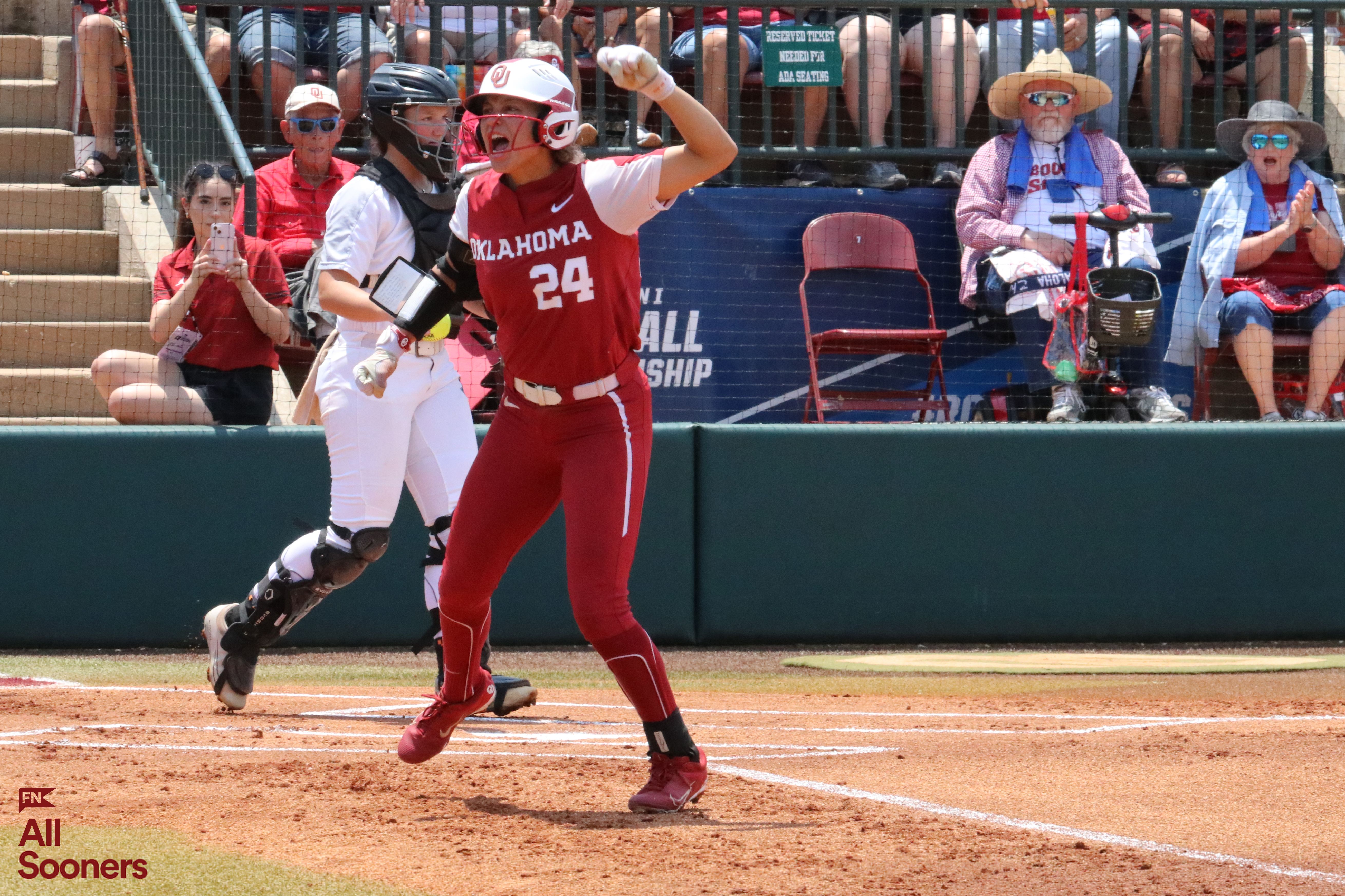 Oklahoma Softball: Sooners Punch Ticket to WCWS With Win Over UCF - Vimarsana News