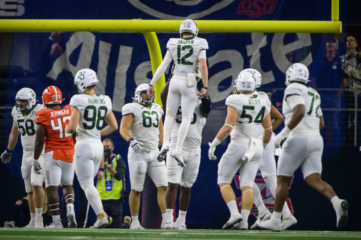 Blake Shapen Baylor Quarterback