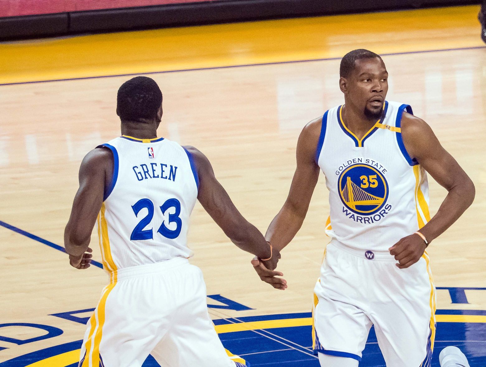 Beautiful Kevin Durant, Draymond Green Exchange Comments About Importance Of Defense Abstract for Your Screen Beautiful Kevin Durant, Draymond Green Exchange Comments About Importance Of Defense Abstract for Your Screen