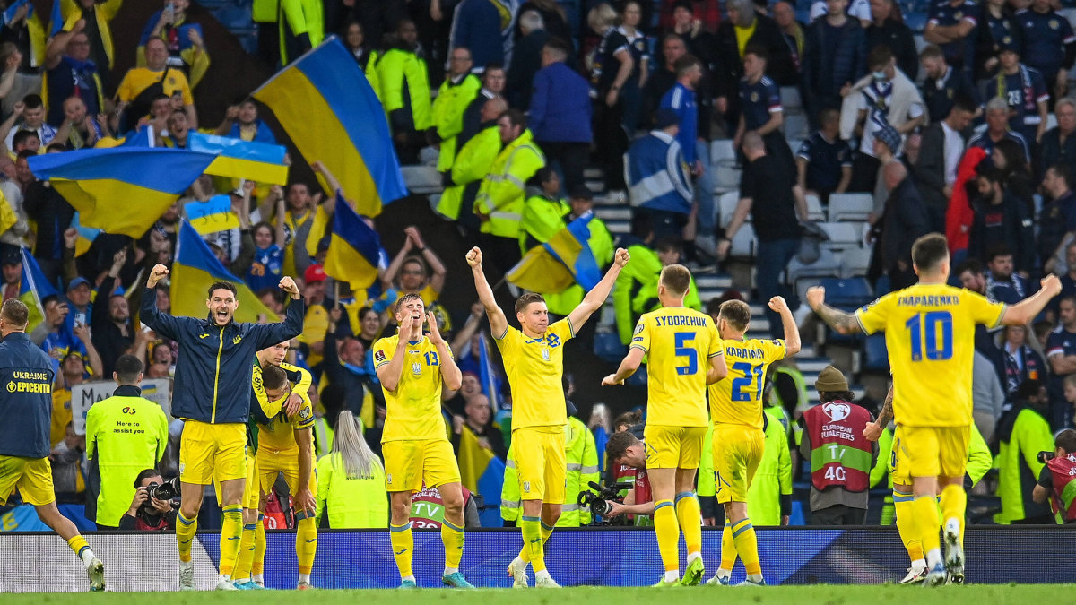 Ukraine beats Scotland to advance in UEFA’s World Cup qualifying playoff