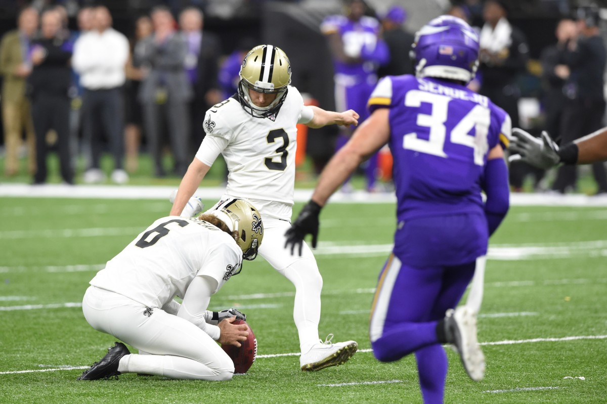 New Orleans Saints kicker Wil Lutz (3) kicks a field goal against the Minnesota Vikings. Mandatory Credit: John David Mercer-USA TODAY