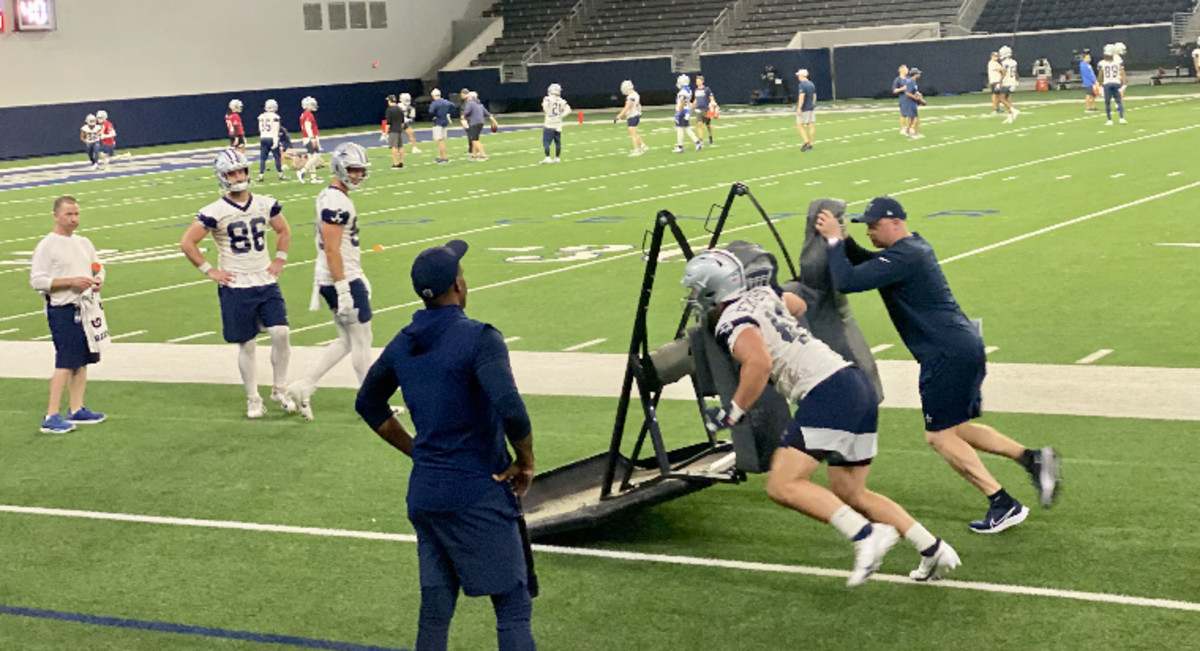 68CD8A8F-A1B5-4325-A463-2089537BC89C