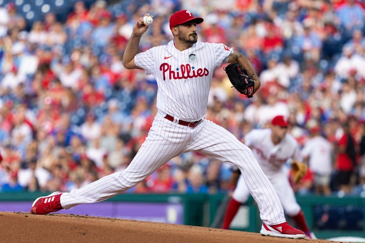 Zach Eflin dealing on Friday night against the New York Mets.