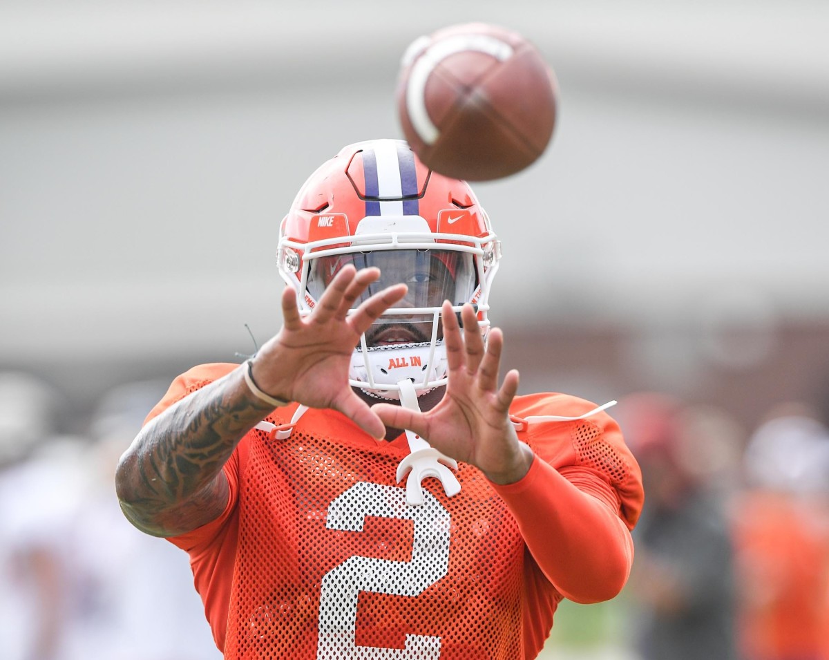 How Can the Miami Hurricanes' Wide Receivers Improve in 2022? All