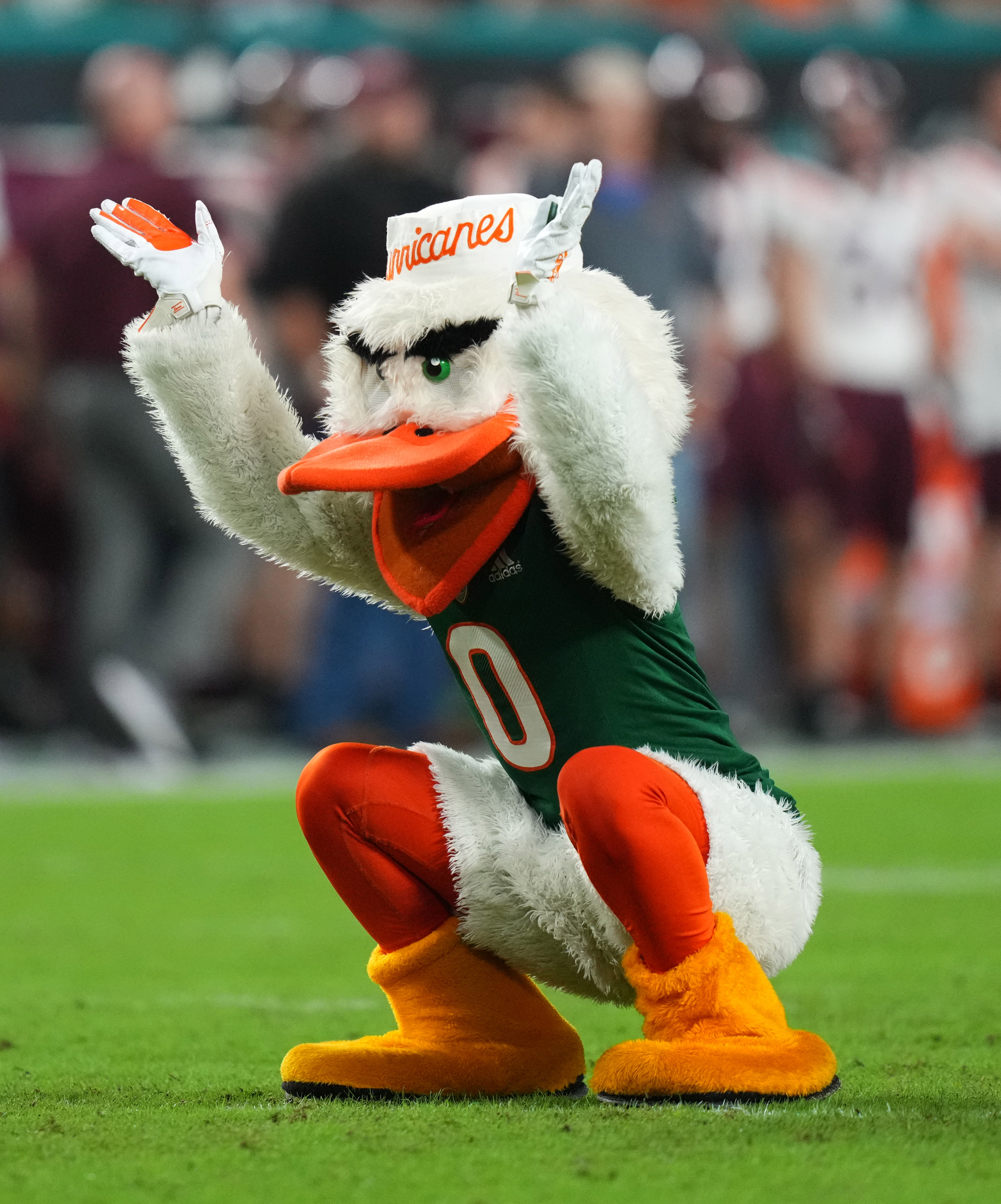Top Underclassman Defensive Lineman Camps with Miami Hurricanes