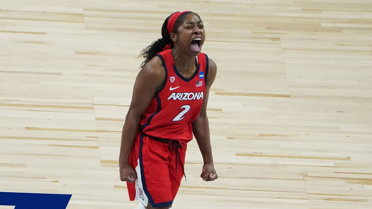 Arizona's Aari McDonald yells in celebration during an NCAA tournament game